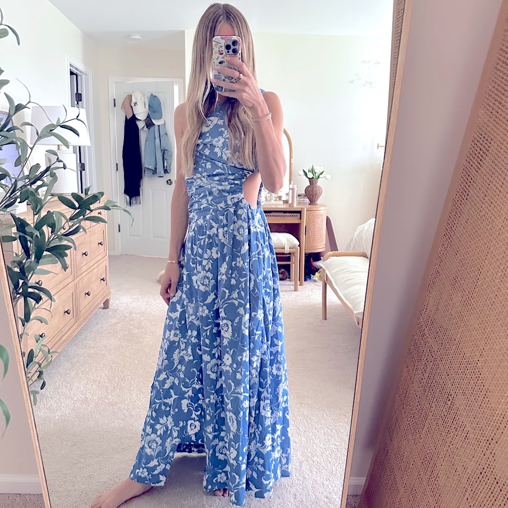 NWOT Abercrombie one shoulder cutout blue floral maxi dress